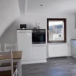 Apartmenthaus Ruhezeit Apartment *