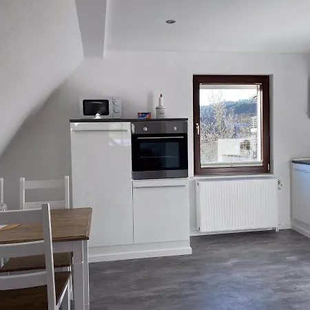 Apartmenthaus Ruhezeit דירה *